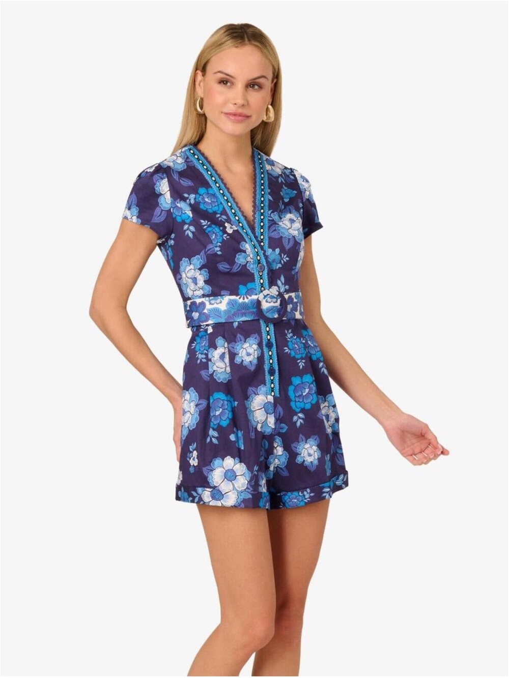ADRIANNA BY ADRIANNA PAPELL
Womens Floral-Print Belted Romper- size 8
NWT